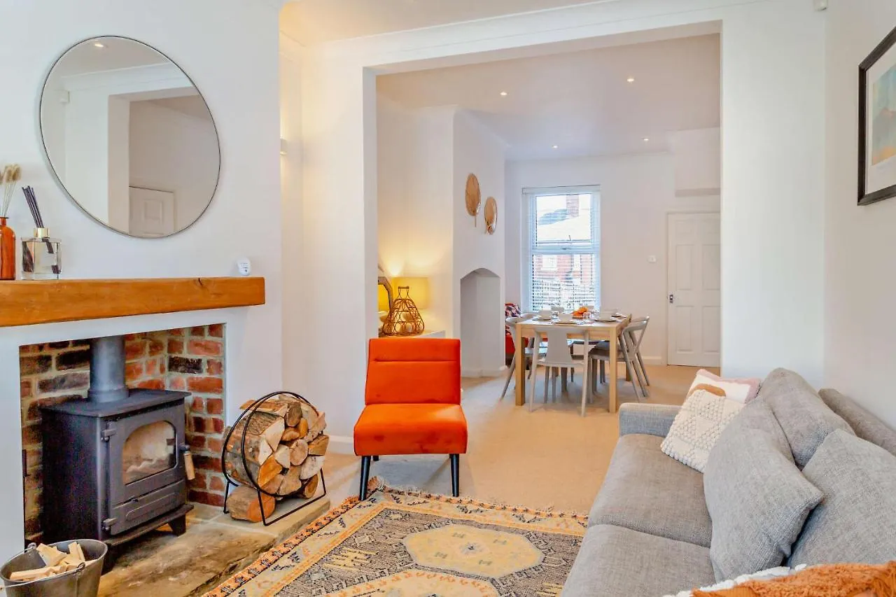 3-Bedroom Home With Free Parking&Flexible Bed Configuration هاروغايت المملكة المتحدة