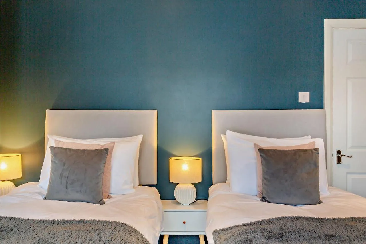 3-Bedroom Home With Free Parking&Flexible Bed Configuration هاروغايت